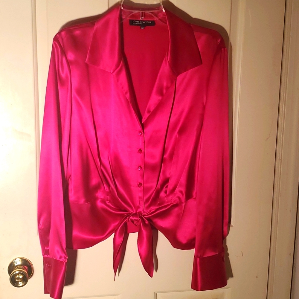 Jones New York satin blouse